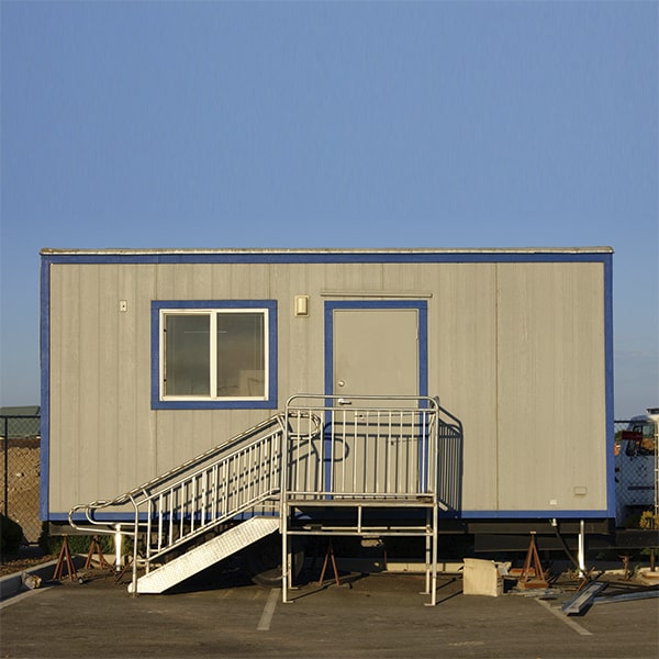 industries such as construction, event planning, education, and healthcare often use mobile office trailer rentals for temporary office space